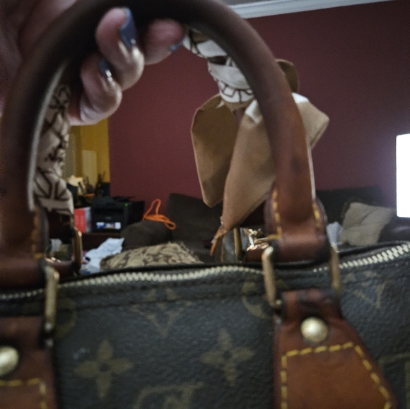 Authentic Louis Vuitton Speedy 25 Monogramed canvas HARD TO FIND ... with COA - Picture 11 of 13